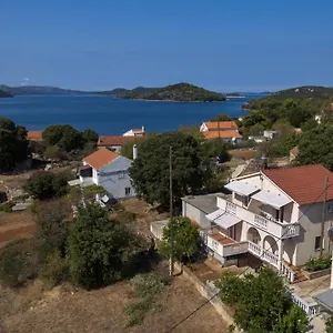 Slavica , Luka (Dugi Otok) Kroatien