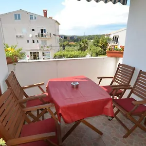 Anna's Two Terrace Apartment